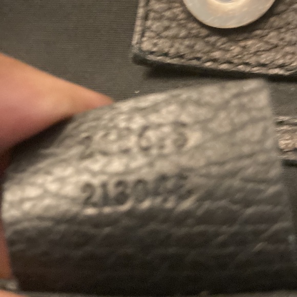 Authentic Preowned Brown Gucci tote comes with certificate of authenticity - Picture 5 of 8